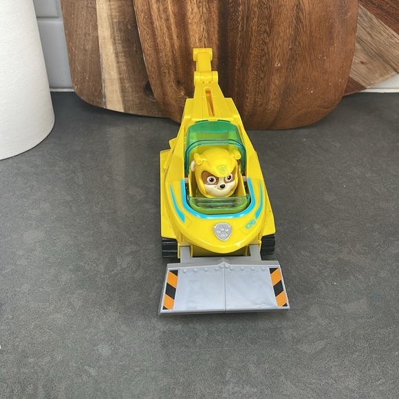 PAW Patrol Aqua Pups, Rubble Transforming Vehicle with Figure - Picture 2 of 4